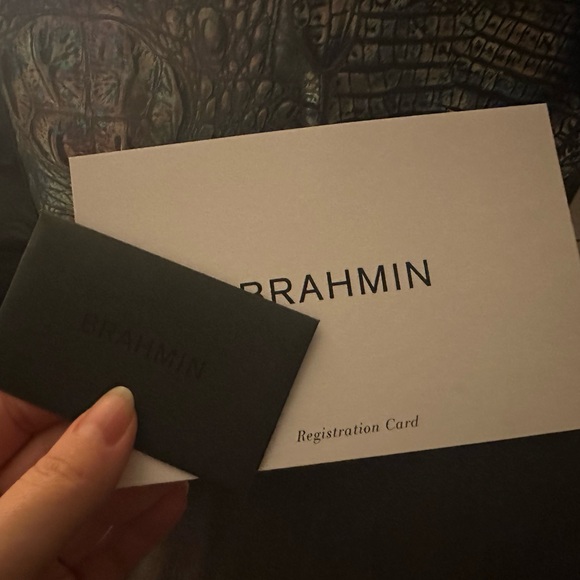 Mother of pearl Brahmin - Picture 8 of 8